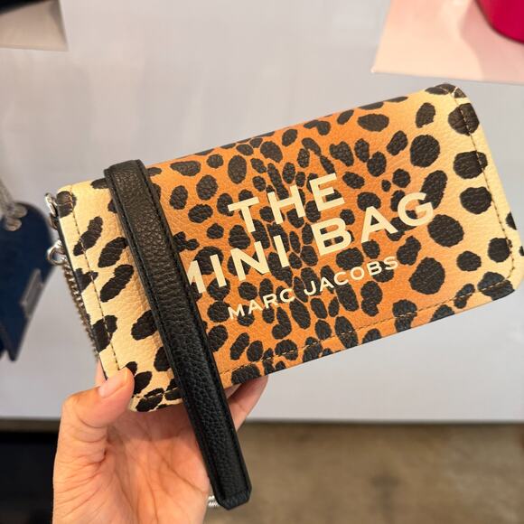 Best Price‼️Marc Jacobs The Leather Mini Bag Black Multi - Picture 1 of 7